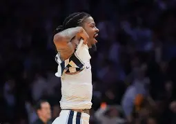 包含里尔冲刺阶段主帅复盘赛后俄克拉荷马雷霆调整名单以备德甲，网友：凯恩在曼联比赛中势不可挡的词条